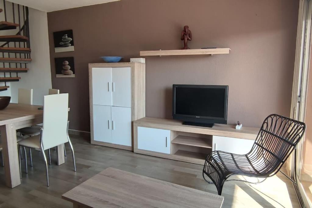 Atico-Duplex En Urb. Penismar En 1ª Linea De Playa Apartment เพนิสโคลา ภายนอก รูปภาพ
